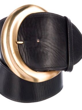 Donna Karan
Wide Leather Waist Belt  size medium